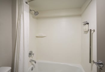 Suite, 2 Double Beds (Living Area)
