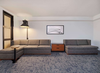 Room, Multiple Beds (Specialty High Floor)