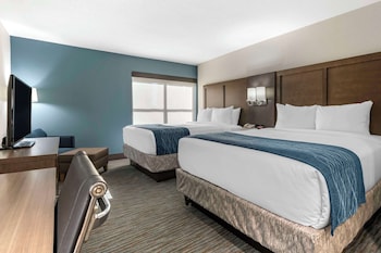 Standard Room, 2 Queen Beds, Non Smoking