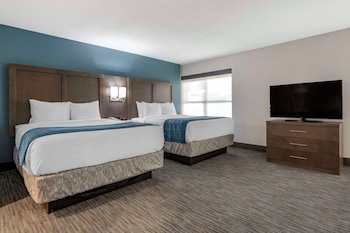 Suite, 2 Queen Beds, Non Smoking