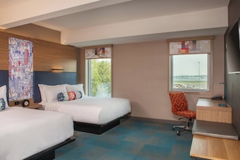 aloft, Room, 2 Queen Beds
