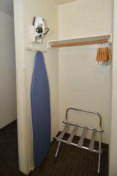 Deluxe Room, 2 Queen Beds (Smoking)
