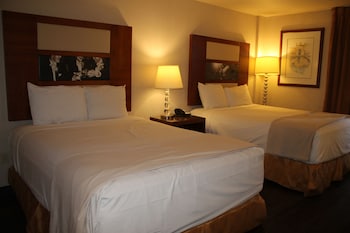 Deluxe Room, 2 Queen Beds (Non Smoking)