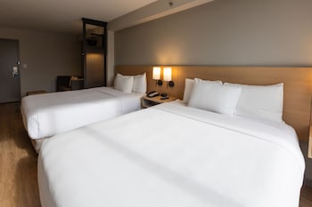 Room, 2 Queen Beds (High Floor)