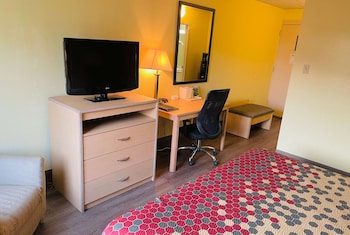 Room, 1 Queen Bed, Smoking