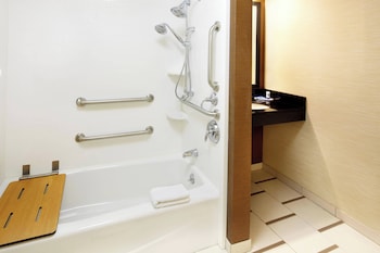 Room, 1 King Bed (Hearing Accessible)