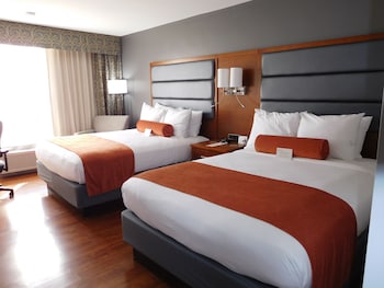 Room, 2 Queen Beds, Non Smoking