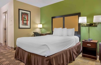 Studio, 1 Queen Bed, Non Smoking