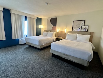 Room, 2 Queen Beds, Non Smoking