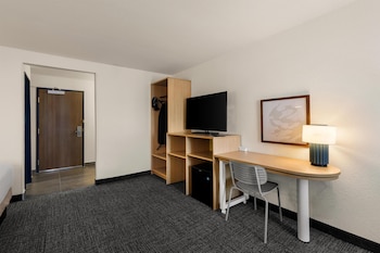 Room, 2 Queen Beds, Accessible (Hearing)