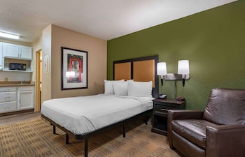 Studio, 1 Queen Bed, Accessible, Non Smoking
