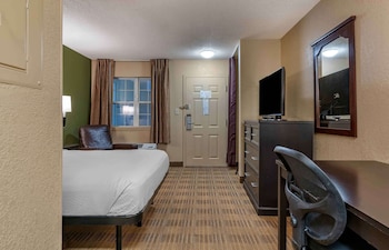 Studio, 1 Queen Bed, Accessible, Non Smoking