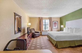 Studio, 1 Queen Bed, Accessible, Non Smoking
