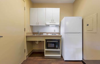 Studio, 1 Queen Bed, Accessible, Non Smoking