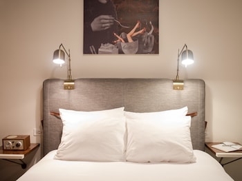 Classic Room, 1 Queen Bed