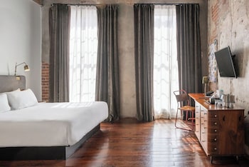 Superior Room, 1 King Bed (Tchoupitoulas King)
