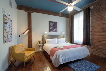 Classic Room, 1 King Bed