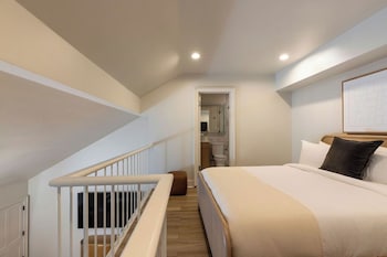 Presidential Studio Suite, Multiple Beds