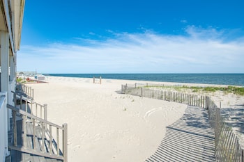 Room, 2 Queen Beds, Ocean View