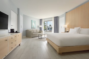 Room, 1 King Bed with Sofa bed (View)