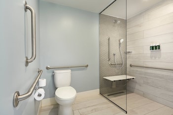 Room, 2 Queen Beds (View)