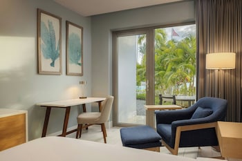 Room, 1 King Bed (View)