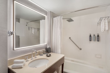 Premium Room, 2 Queen Beds, Non Smoking