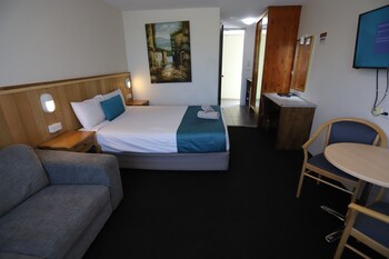 Executive Queen room, Citigate Special