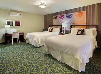 Deluxe Room, 2 Queen Beds