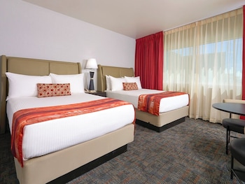 Two Doubles Room (No Resort Fee)