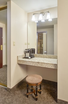 Regal Suite
