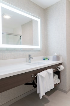 Standard Room, 1 King Bed (Top Floor)