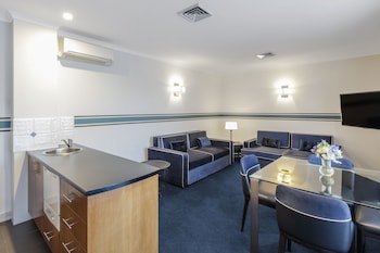 King Spa Suite
