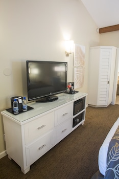 Standard Room, 2 Queen Beds, Marina View
