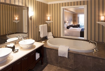 Boutique Suite, Ocean View, King
