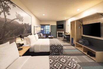Junior Studio Suite, Multiple Beds, Patio