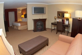 Suite, 1 King Bed, Non Smoking, Balcony (with Sofabed)