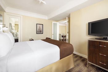 Queen Suite