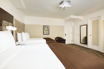 Metro View Room, 2 Double Beds