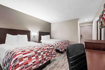 Standard Room, 2 Double Beds (Smoke Free)