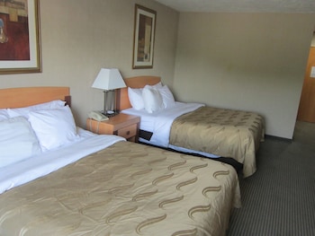 Standard Room, 2 Queen Beds (2nd Floor)