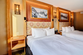 Superior Room 2 Queens