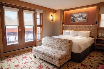 Mountain View King Suite, Balcony