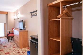 Standard Room 1 King