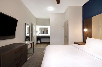 Suite, Accessible, Non Smoking