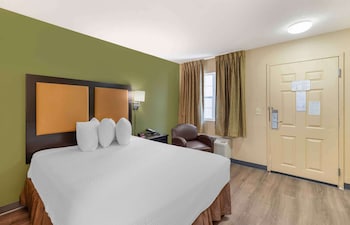 Studio, 1 Queen Bed, Accessible, Non Smoking