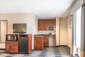 Jacuzzi Suite, 1 King Bed, Non Smoking (Upgrade)