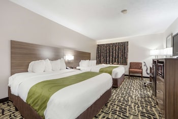 Standard Room, 2 Queen Beds, Non Smoking