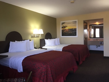 Standard Room, 2 Queen Beds