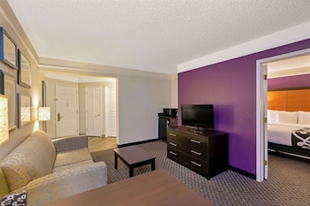 Deluxe Suite, 1 King Bed, Non Smoking